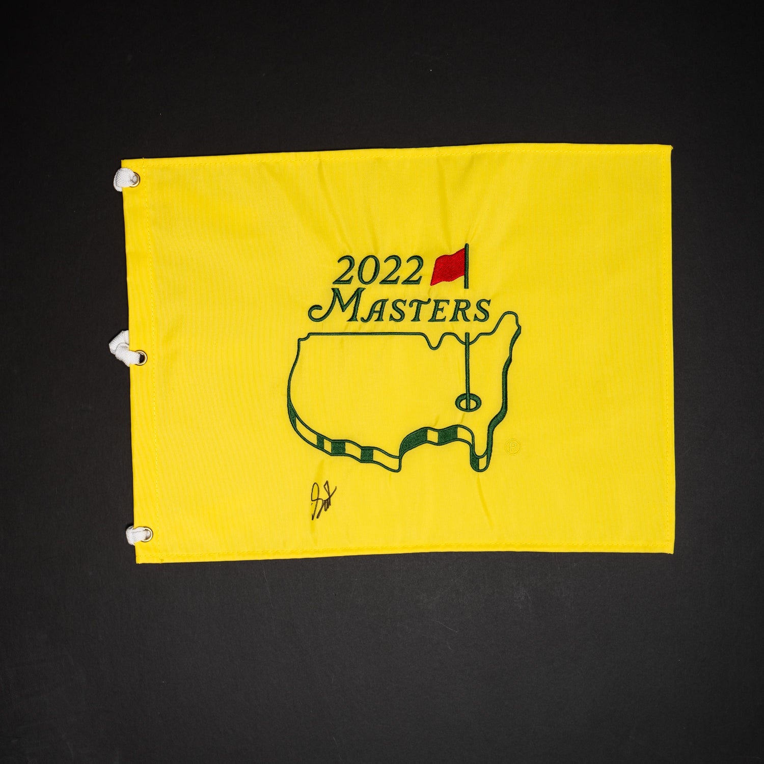 Bandera del Masters Firmada por Scottie Scheffler – Campeón del Masters